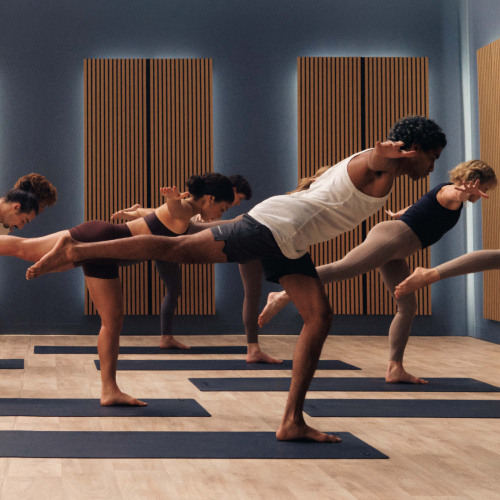 LES MILLS YOGA（レズミルズヨガ） | Les Mills Japan